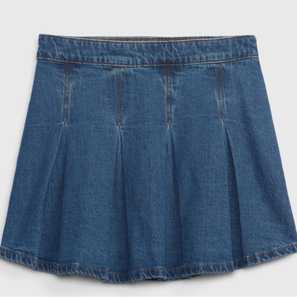 NWT Teen Pleated Denim Skirt with Washwell Size 12